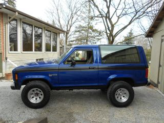1986 Ford Broncoll 4x4 photo