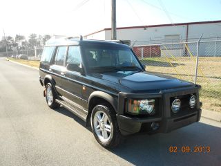 2004 Land Rover Discovery 2 Se7 Sport Utility 4 - Door 4.  6l Black Awesome photo
