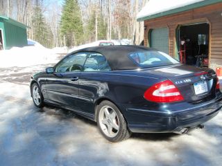 2004 Mercedes Benz Clk Convertible Loaded W / Opt. .  Ex.  Condition Drk Blue photo
