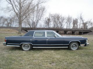 1979 Lincoln Continental Collector ' S Series photo