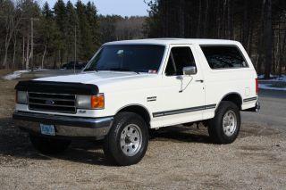 1990 Ford Bronco Xlt Sport Utility 2 - Door 5.  8l In Excellent Condition photo