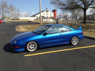 Perfect 1994 Acura Integra Gs - R With Tasteful Mods photo