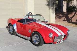 1965 Ford Factory 5 Racing Shelby Cobra Mk3 427 5 - Speed Replica photo