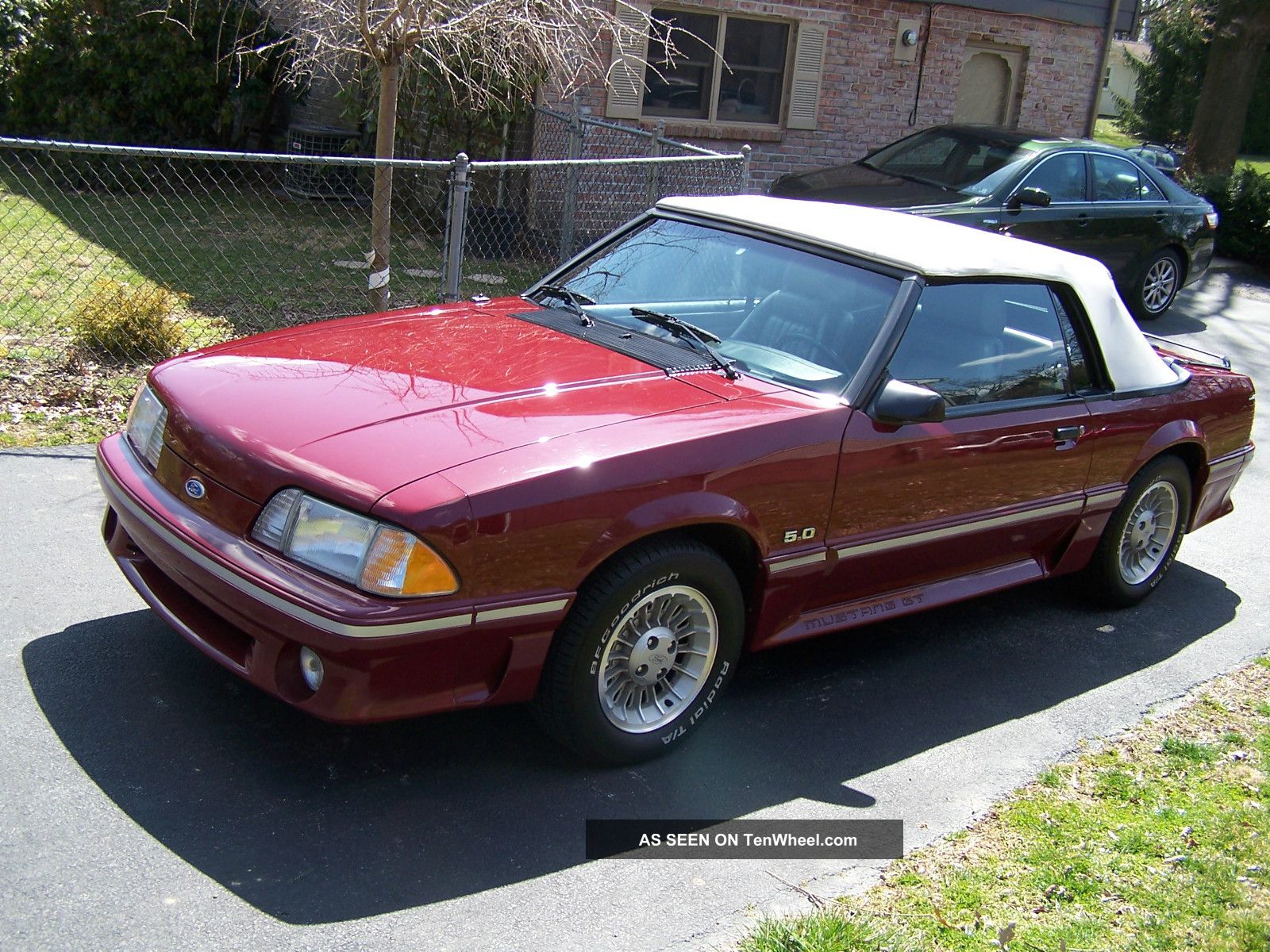 1987 Convertible ford gt mustang