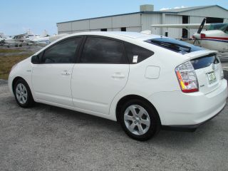 2009 Toyota Prius Base Package 6 photo