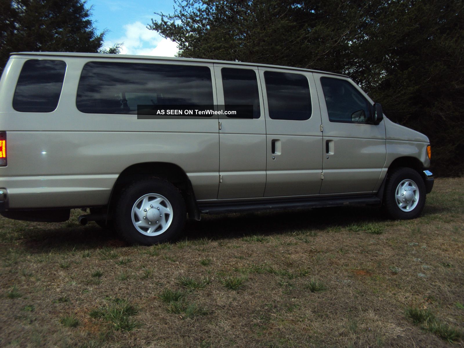 Seatcovers for a ford e350 rsc year 2007 #8