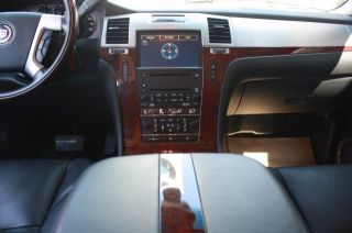 2008 Black Cadillac Escalade Esv Sport Utility 4 - Door 6.  2l Awd photo