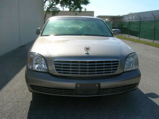 2003 Cadillac Sedan Deville photo