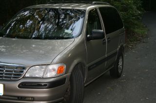 2000 Chevrolet Venture Mini Van 4 - Door 3.  4l Needs Engine Work photo