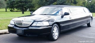 2007 Lincoln Stretch Limo photo