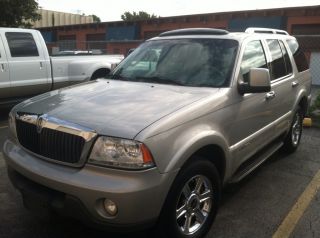 2004 Lincoln Aviator Luxury Sport Utility 4 - Door 4.  6l Expedition Suv Family Tv photo