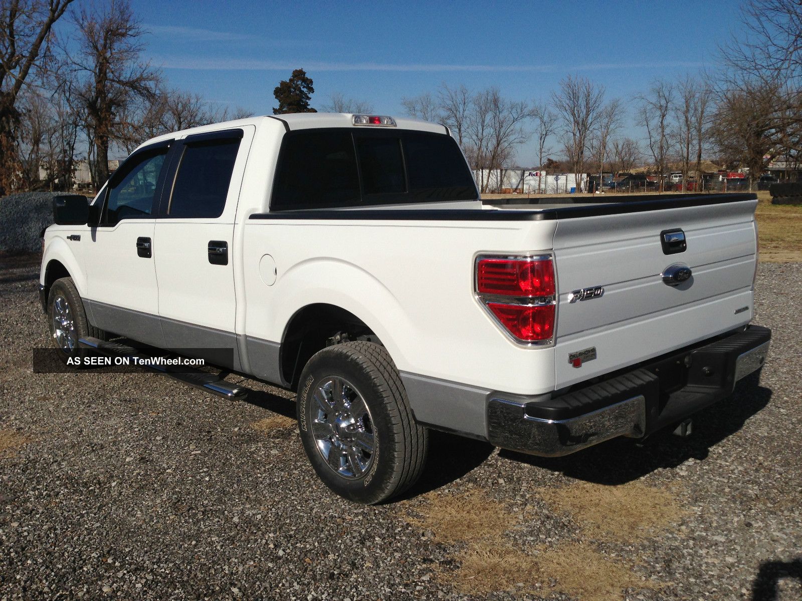 2011 Ford f-150 xlt crew cab pickup #8