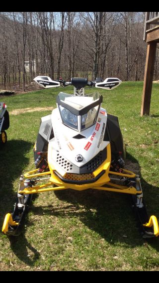 2010 Ski - Doo Mxzx Rs photo