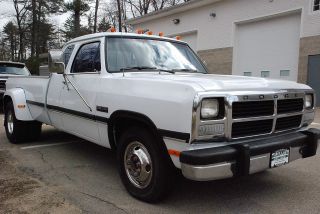 1993 Dodge Ram D350 Extended Cab 2wd Dually Pickup With Cummins 12v Turbo Diesel photo