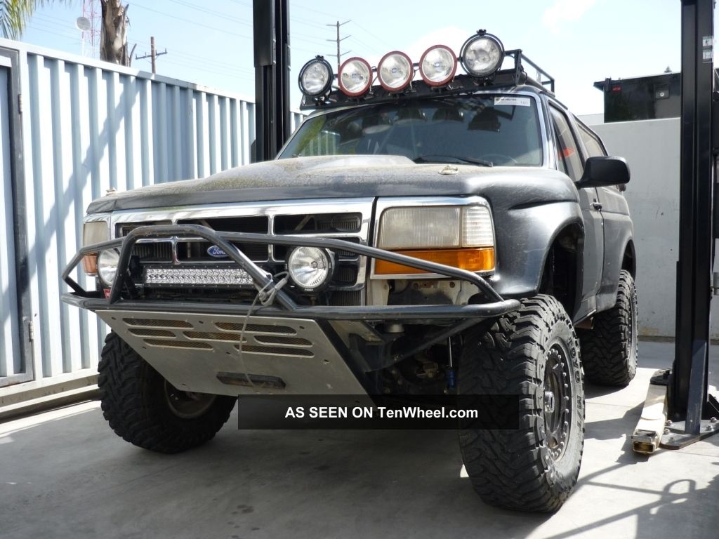 1990 Ford bronco custom bumper