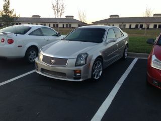 2005 Cadillac Cts V photo