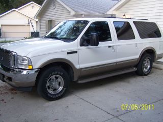 2002 Limited White Ford Excursion (suv) V - 10 Mechanic Maintained photo