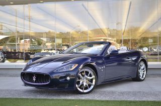 2012 Maserati Granturismo Sport Convertible 2 - Door 4.  7l photo