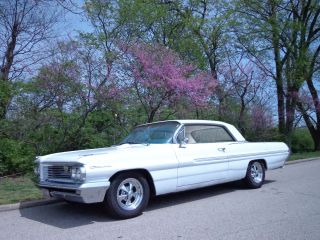1962 Catalina Is Smooth Right & Tight.  2 Door Sport Coupe Street Rod. photo