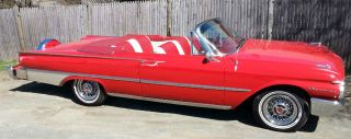 1961 Ford Galaxie Sunliner Convertiable ( ) photo