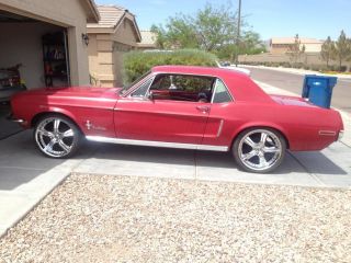 1968 Ford Mustang photo