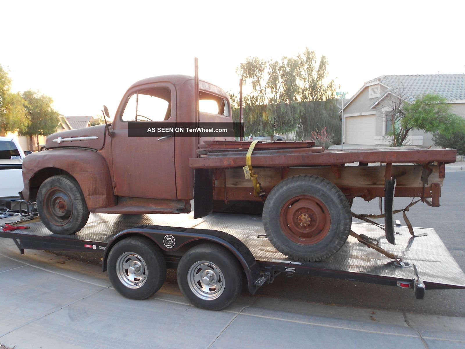 1952 Ford flatbed #9