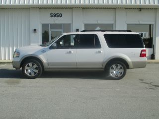 2010 Ford Expedition El King Ranch Sport Utility 4 - Door 5.  4l photo