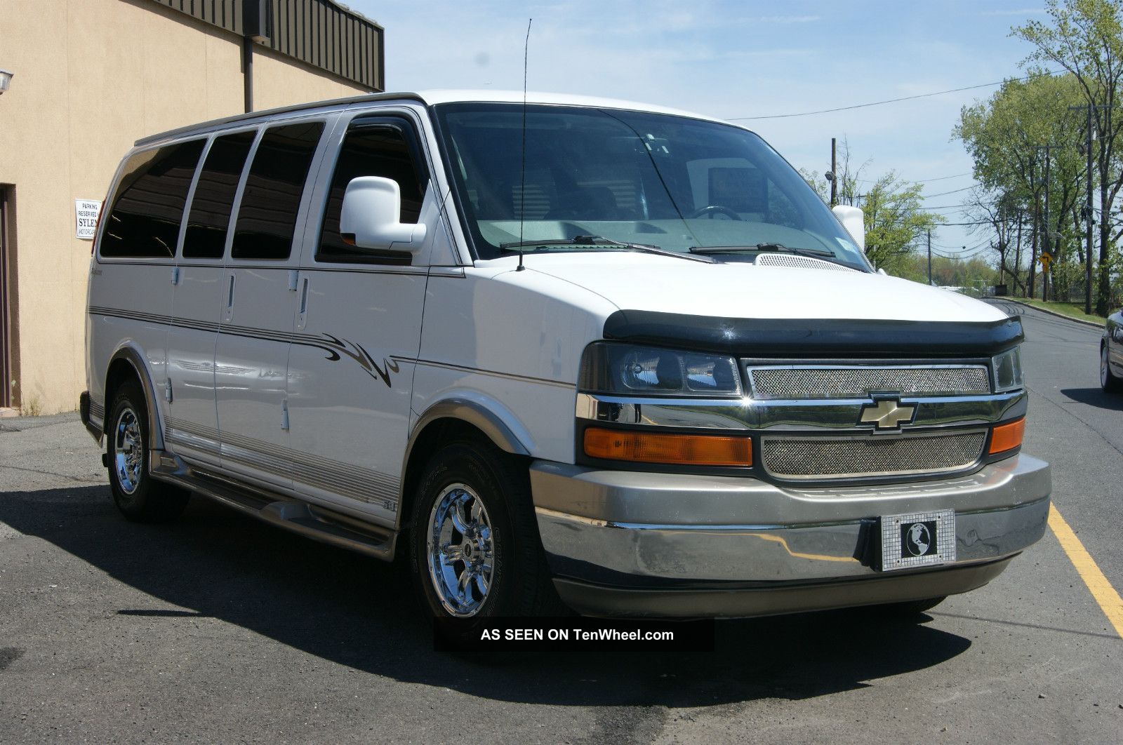 2008 Ford explorer conversion van #10