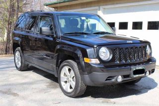 2011 Jeep Patriot Latitude Sport Utility 4 - Door 2.  4l photo