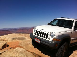 2005 Jeep Liberty Diesel Sport Sport Utility 4 - Door 2.  8l Turbo photo