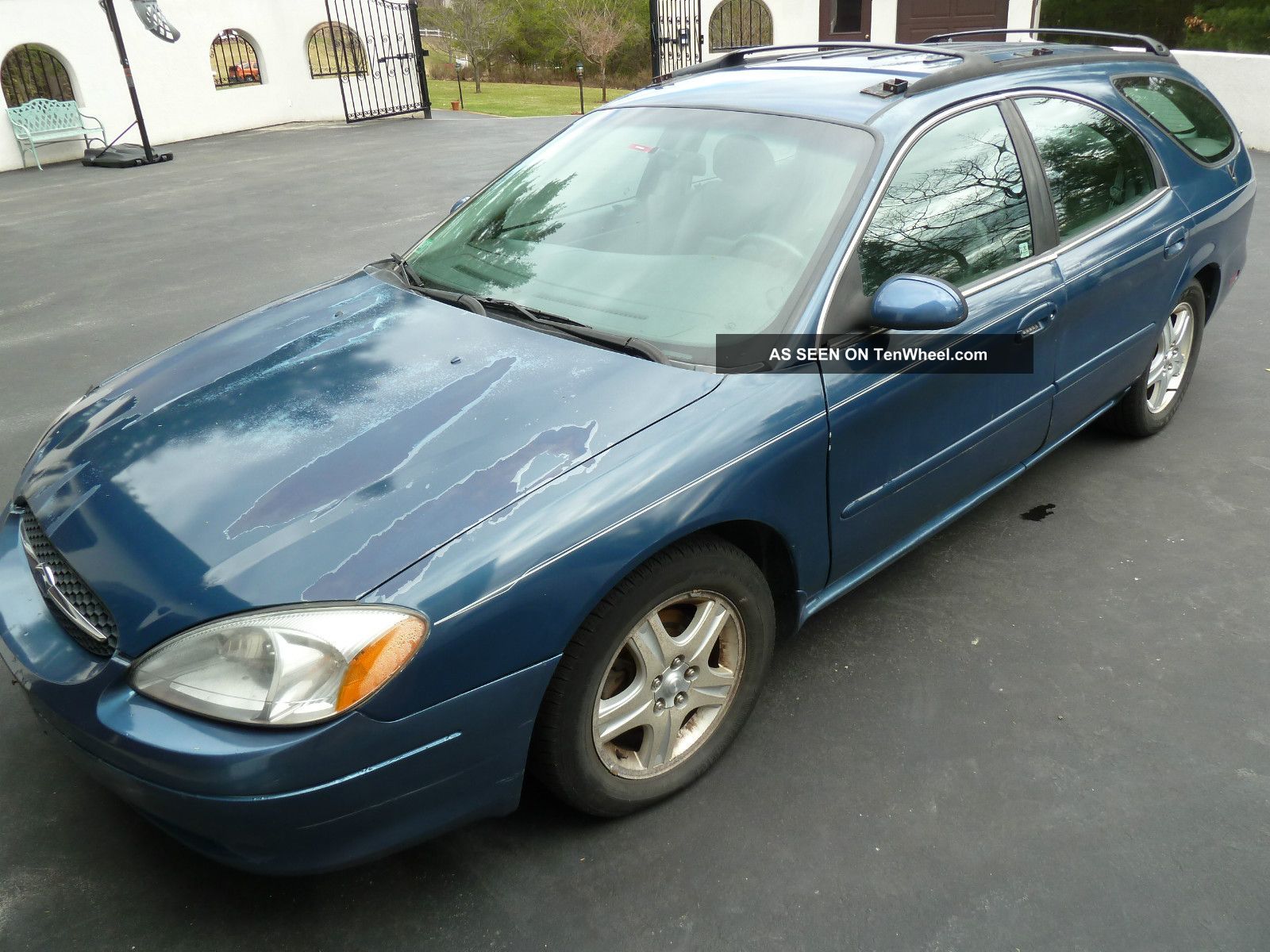 2002 Ford taurus wagon pictures