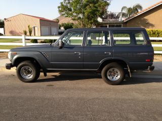 1989 Toyota Land Cruiser Base Sport Utility 4 - Door 4.  0l photo