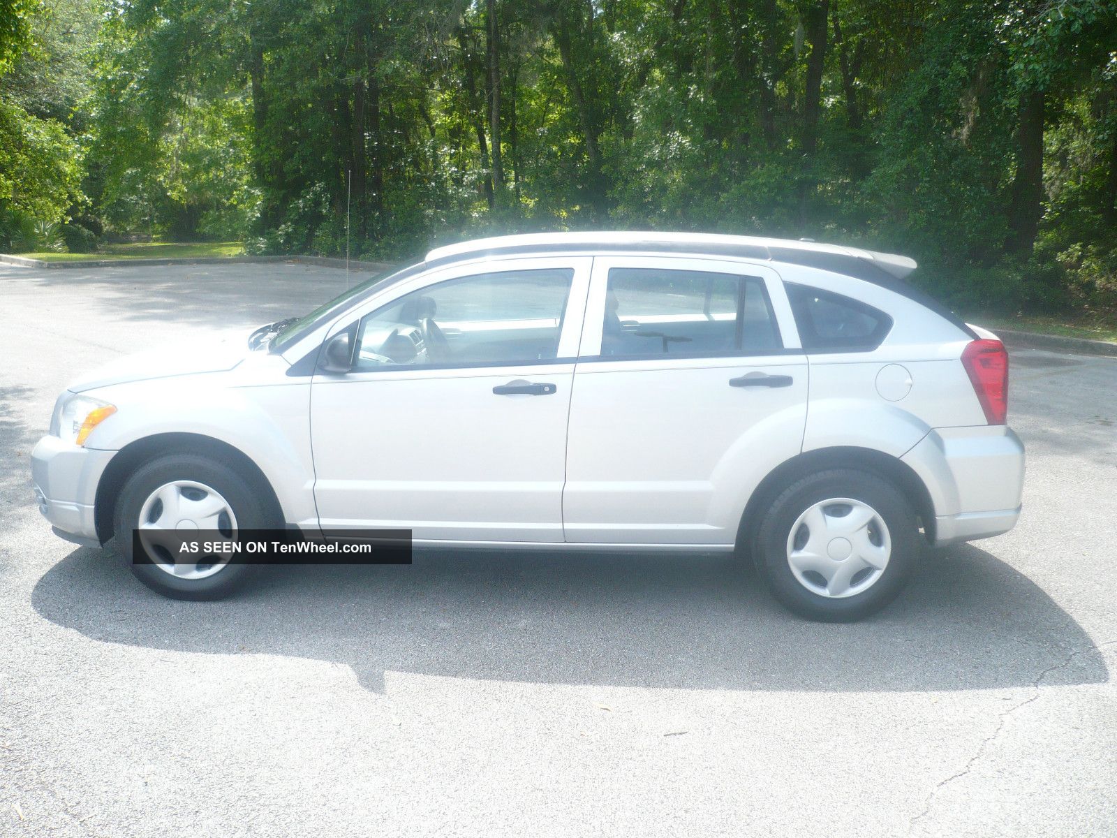 2007 Dodge Caliber Sxt Hatchback 4 - Door 2.  0l Caliber photo