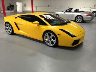 2006 Lamborghini Gallardo.  Yellow.  Serviced,  Exhaust,  Loud Stereo,  Clear Bonnet photo