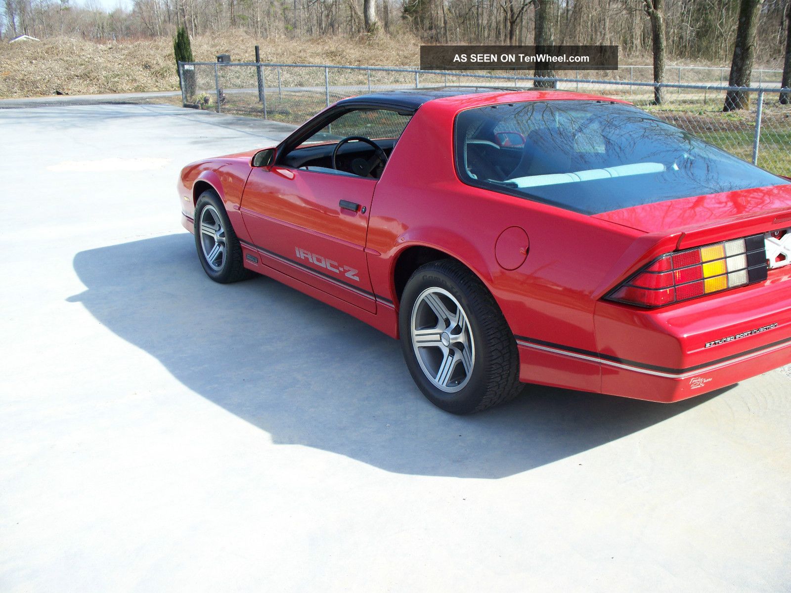 1989 Chevy Camaro Iroc - Z 350 Engine 5.  7 Camaro photo