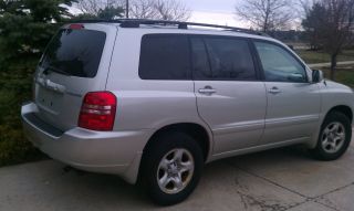 2003 Toyota Highlander photo