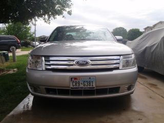 2009 Ford Taurus Sel photo