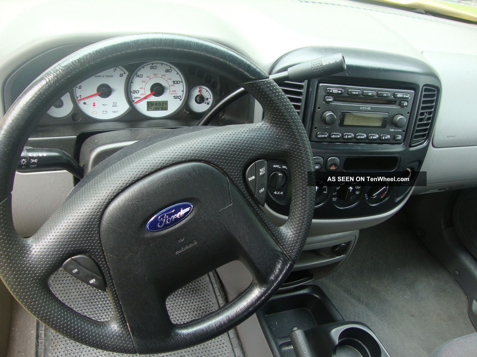 2001 Ford escape v6 towing capacity