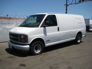 1999 Chevy Express, photo