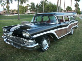 1958 Ford Country Squire 9 Passenger Station Wagon photo