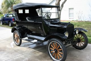 Really 1923 Model T Ford Touring Car - Looks Good And Runs Good - Black photo