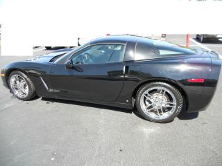 2006 Chevrolet Corvette Base Coupe 2 - Door 6.  0l photo