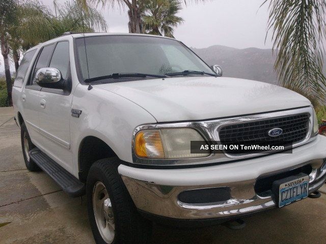 1998 Ford expedition wheel base