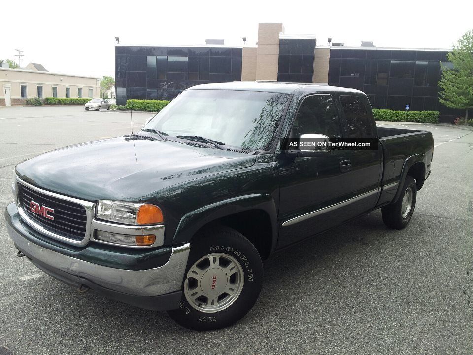 2001 Gmc Sierra 1500 Sle Extended Cab Pickup 4 - Door 4.  8l Sierra 1500 photo