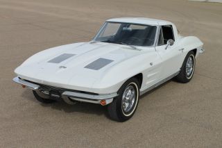 1963 Corvette Coupe Split Window photo