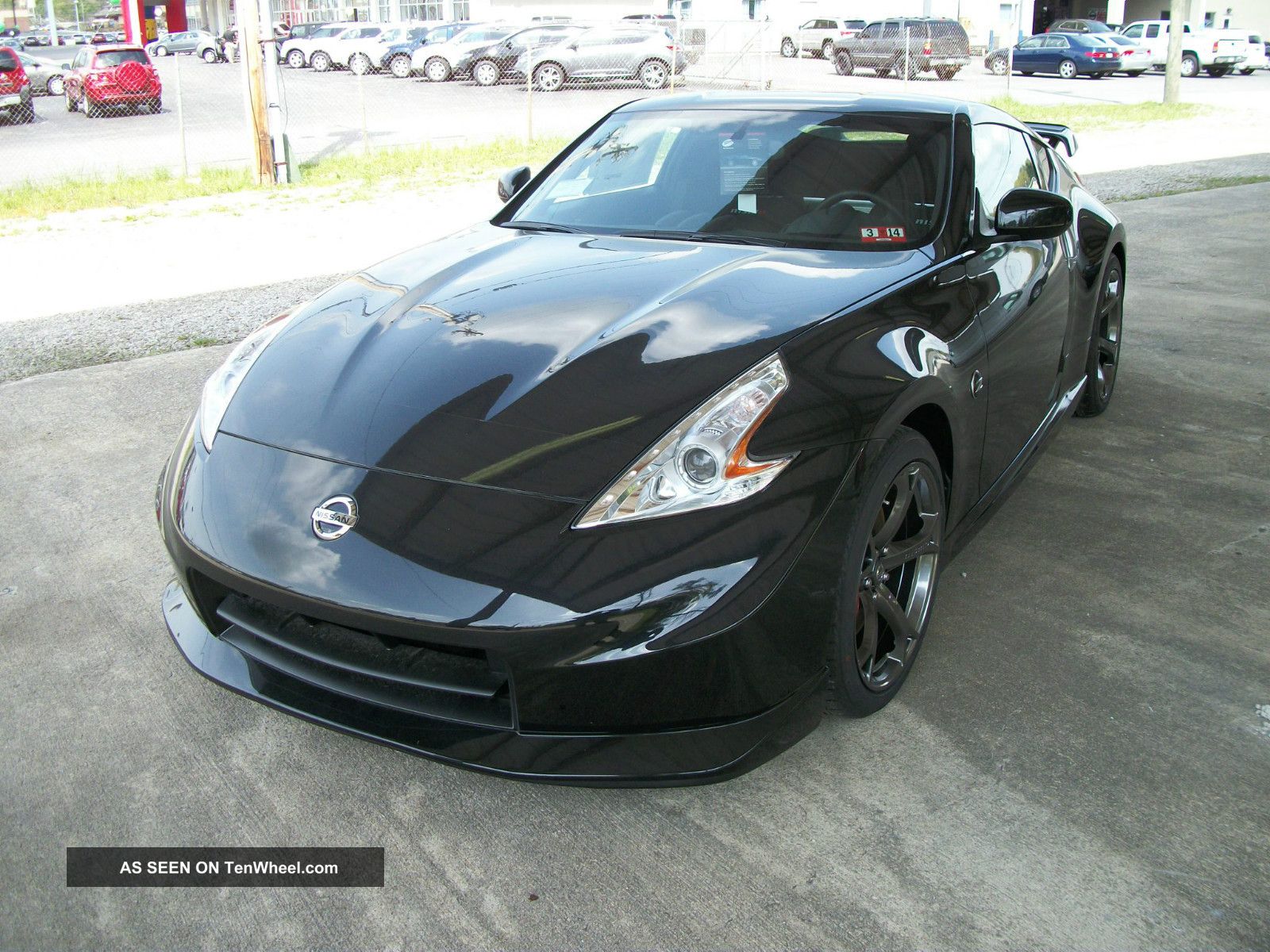 2013 Nissan 370z Nismo Coupe 2 - Door 3.  7l 370Z photo