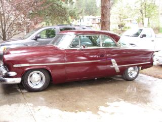 1953 Ford Victoria photo