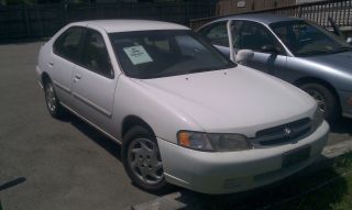 1999 Nissan Altima With Jasper Rebuilt Motor And 1 Year 30 K Mile photo