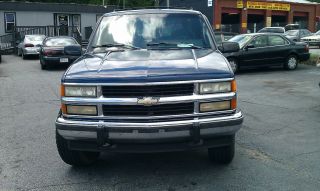 1994 94 Chevrolet K1500 Suburban 1500 4x4 4wd Tow Blue Truck Chevy Yukon photo