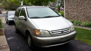 2002 Toyota Sienna Xle - - Fully Loaded - Automatic Doors photo